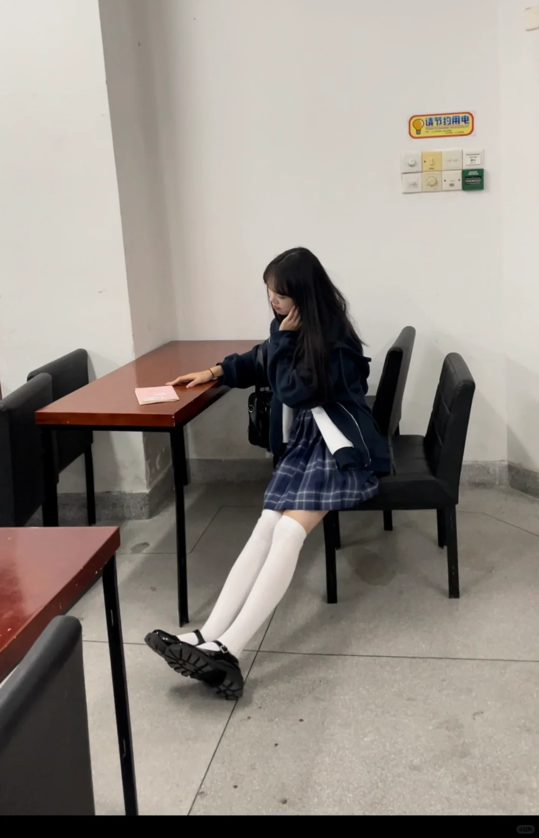 姐妹们，教室这样拍，超好看的！