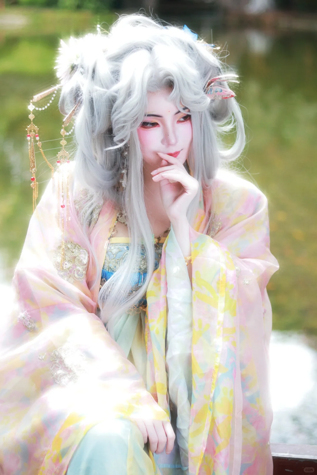 姐姐，你看看我，你看看我