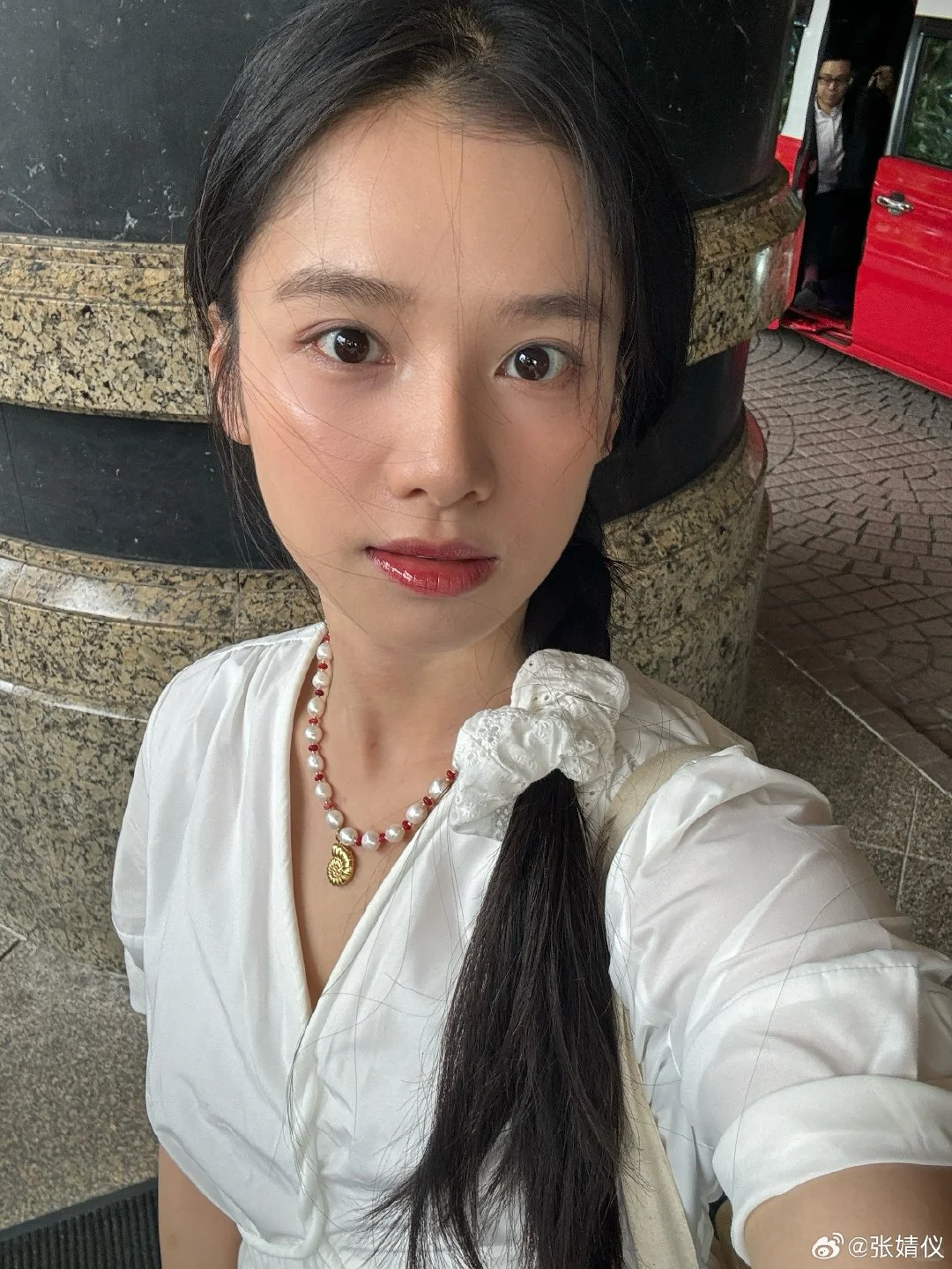 张婧仪｜原相机下的美貌
