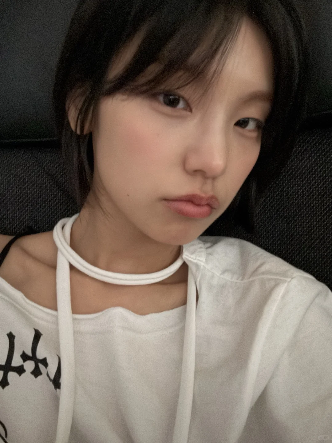 我会一直沉迷于女色。。。