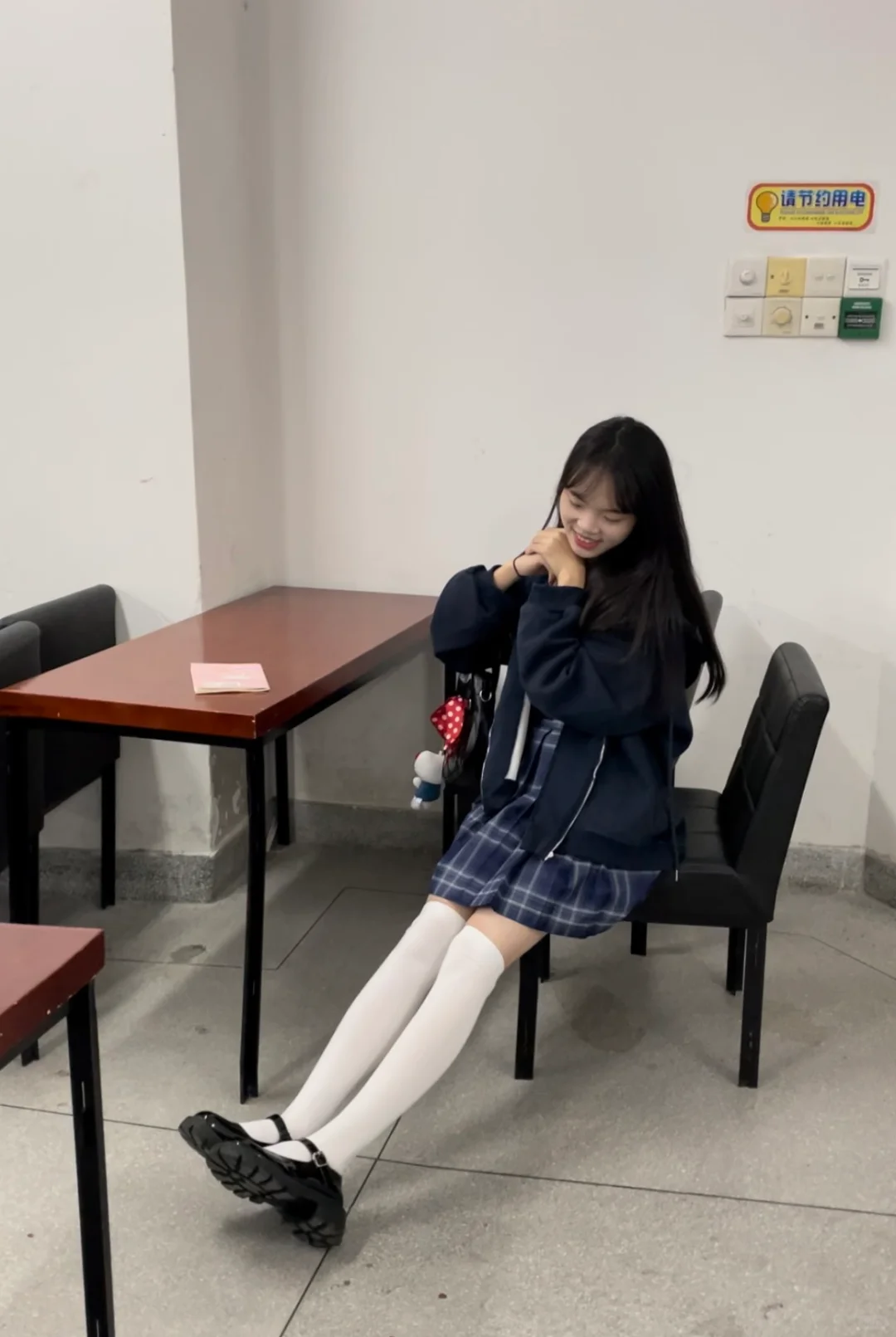 姐妹们，教室这样拍，超好看的！