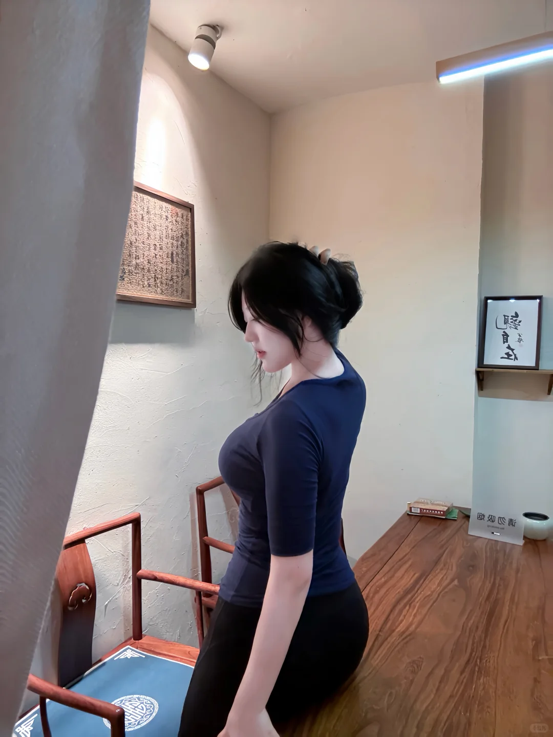 总是在年轻的时候追求女人味