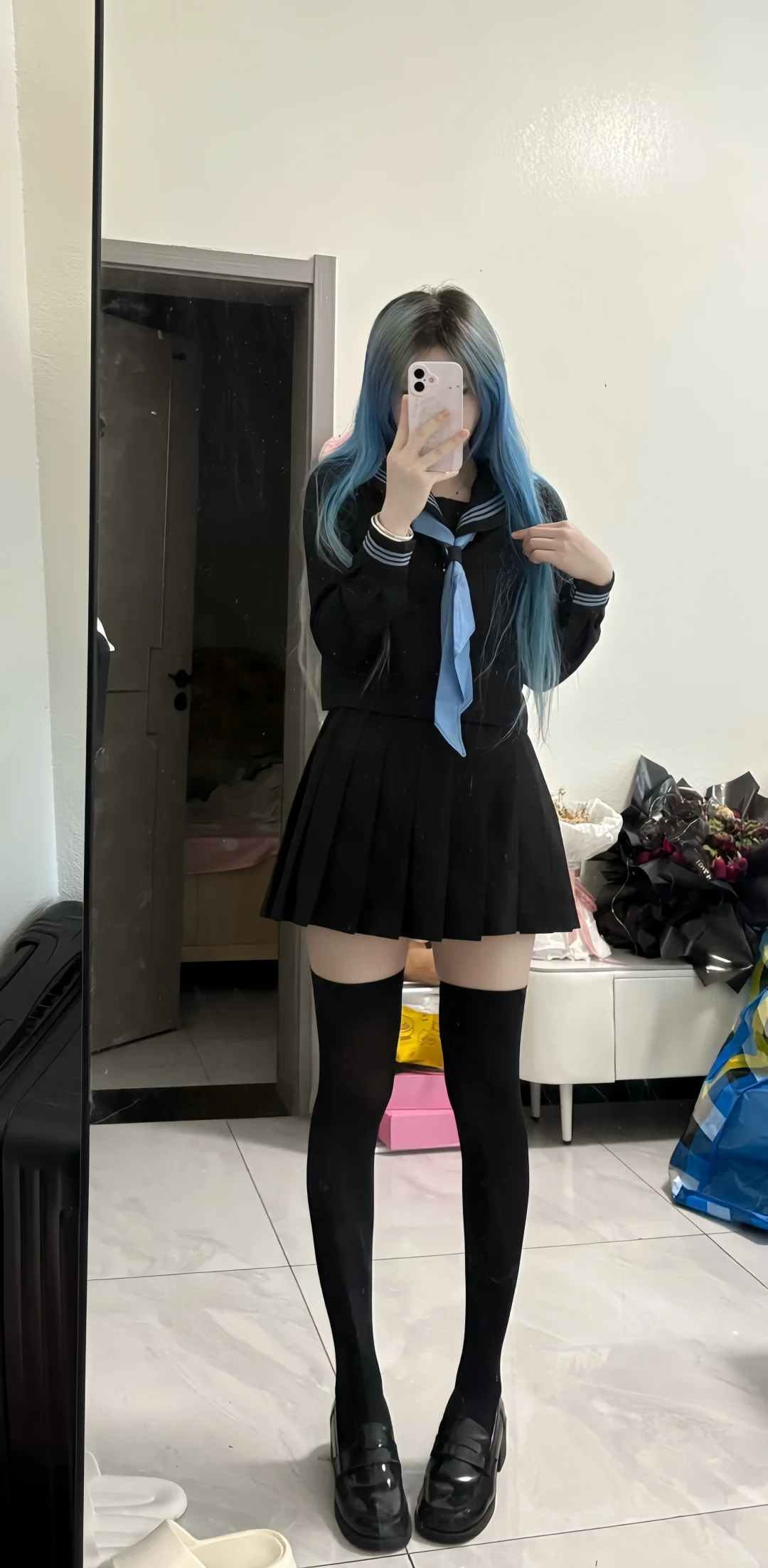 今天的反差色是蓝色的！！！