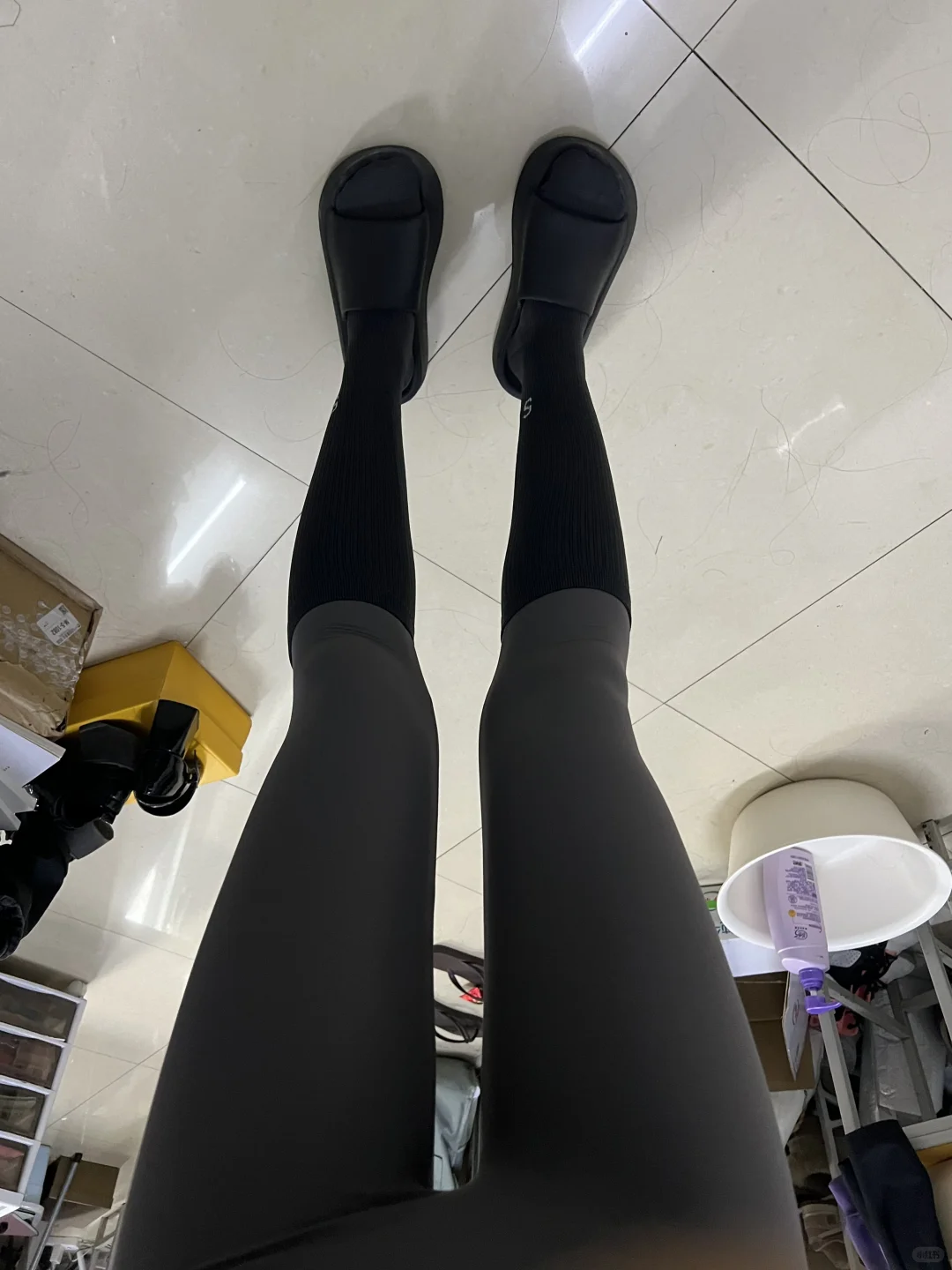 怎么才能腿直啊啊啊🥹