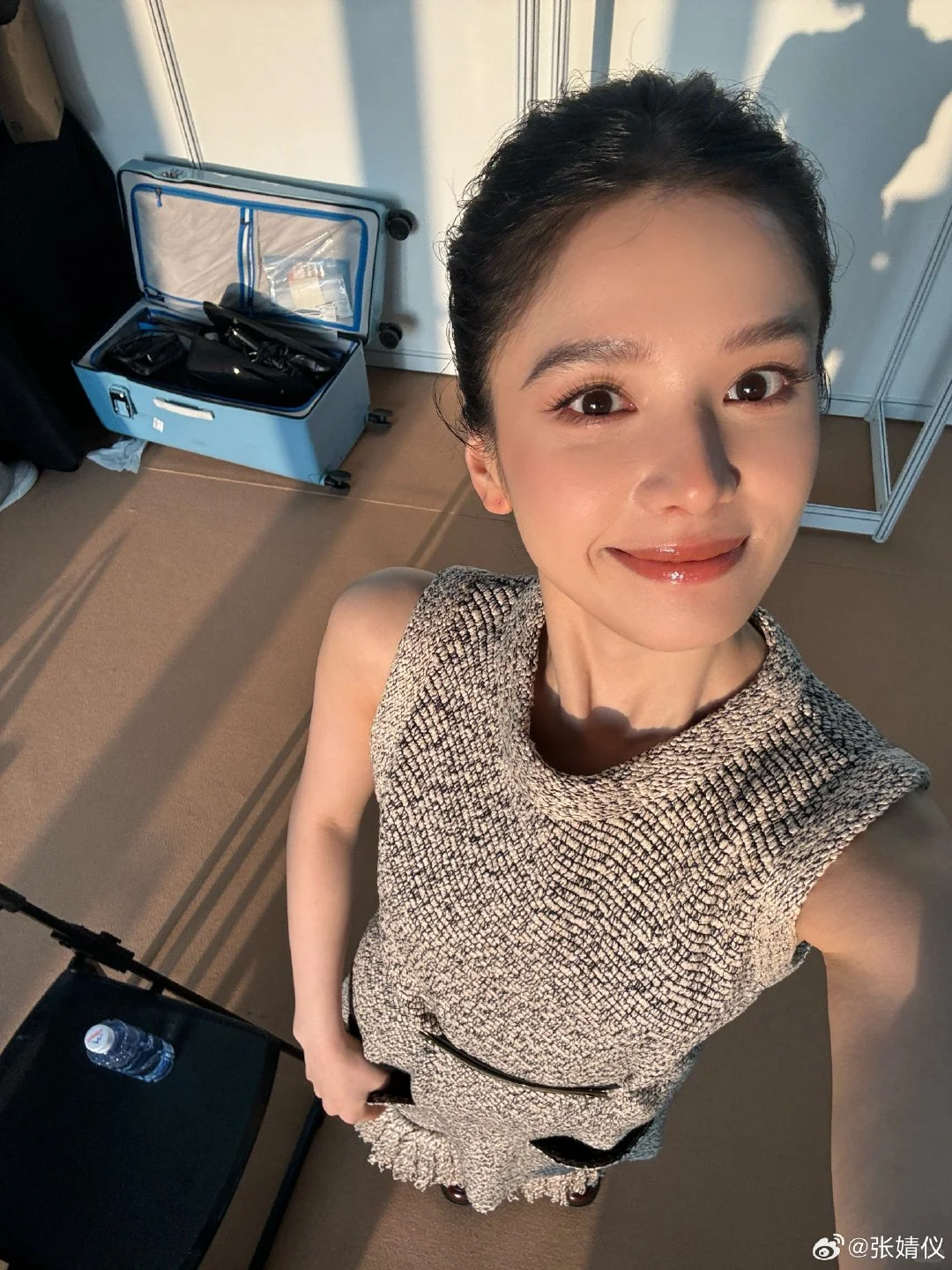 张婧仪｜原相机下的美貌