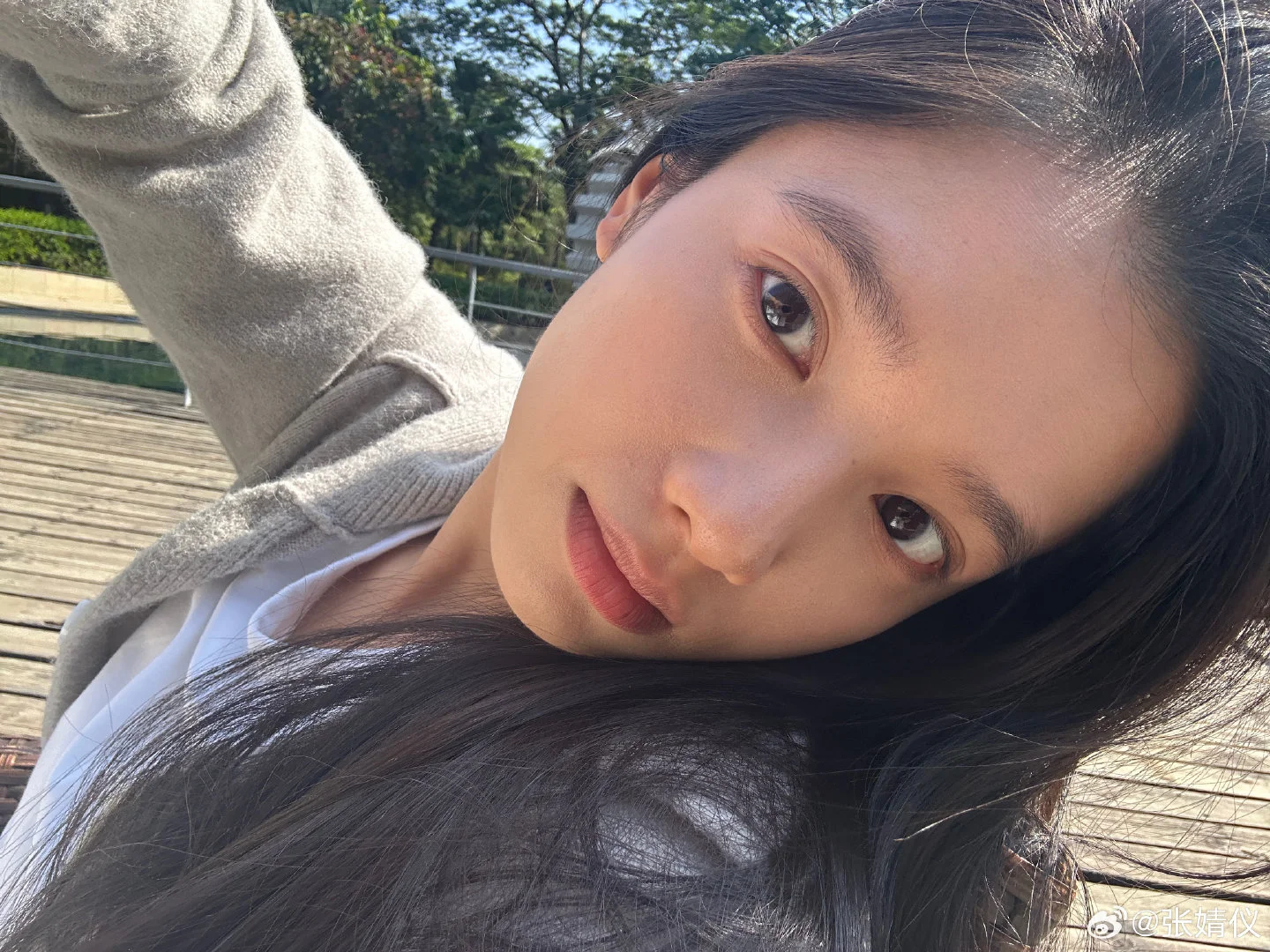 张婧仪｜原相机下的美貌