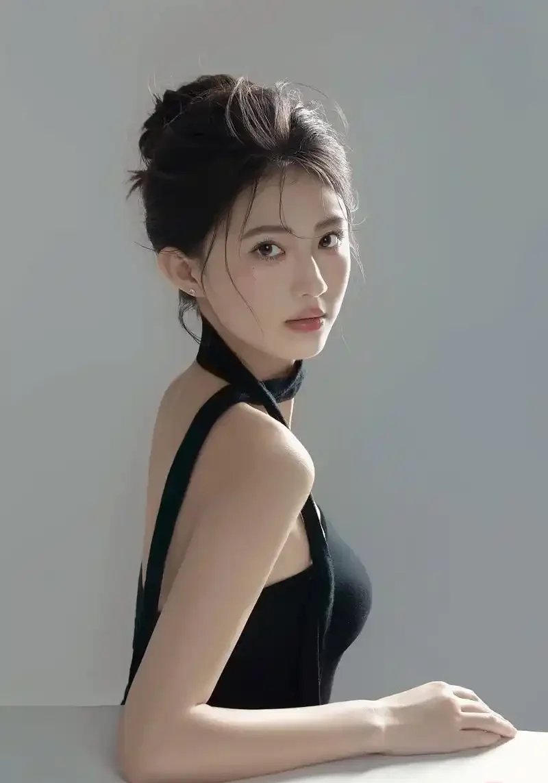淡妆也很美 街头巷尾的小仙女