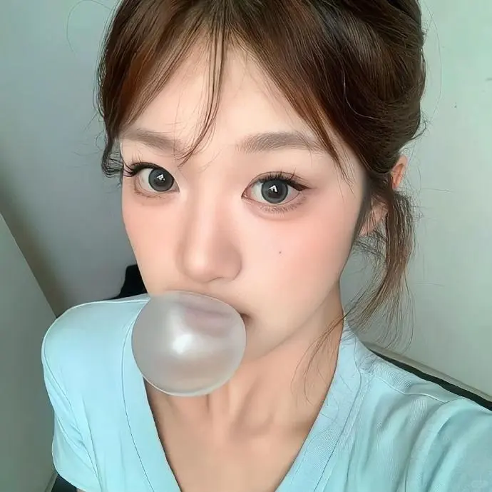 𝙎𝙝𝙖𝙧𝙚 ⚪️ 温柔又干净的女