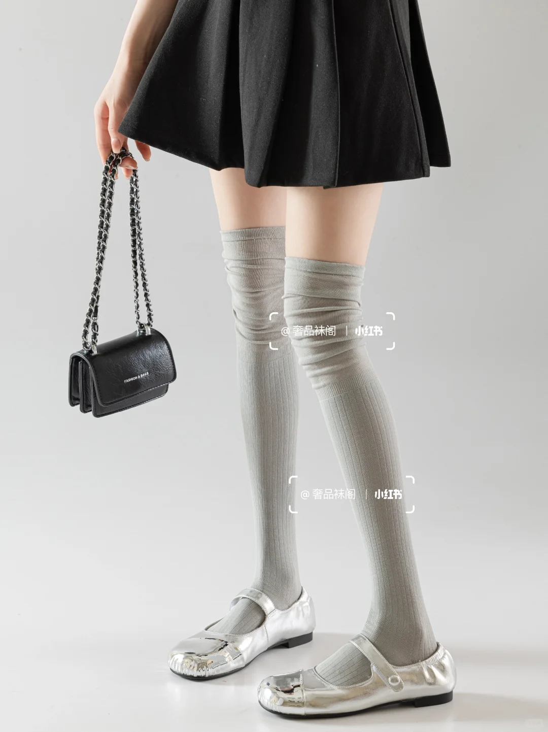 🎀灰色系过膝袜，夏日必备的时尚单品！