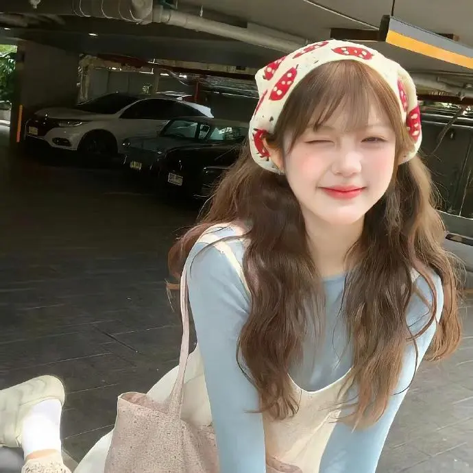 𝙎𝙝𝙖𝙧𝙚 ⚪️ 温柔又干净的女