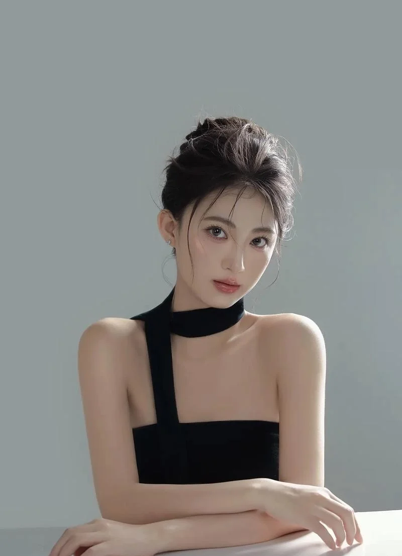 淡妆也很美 街头巷尾的小仙女