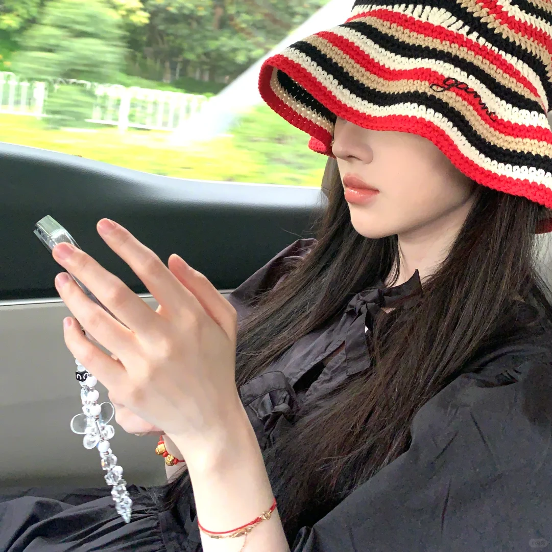 「鞠婧祎」三组黑色系