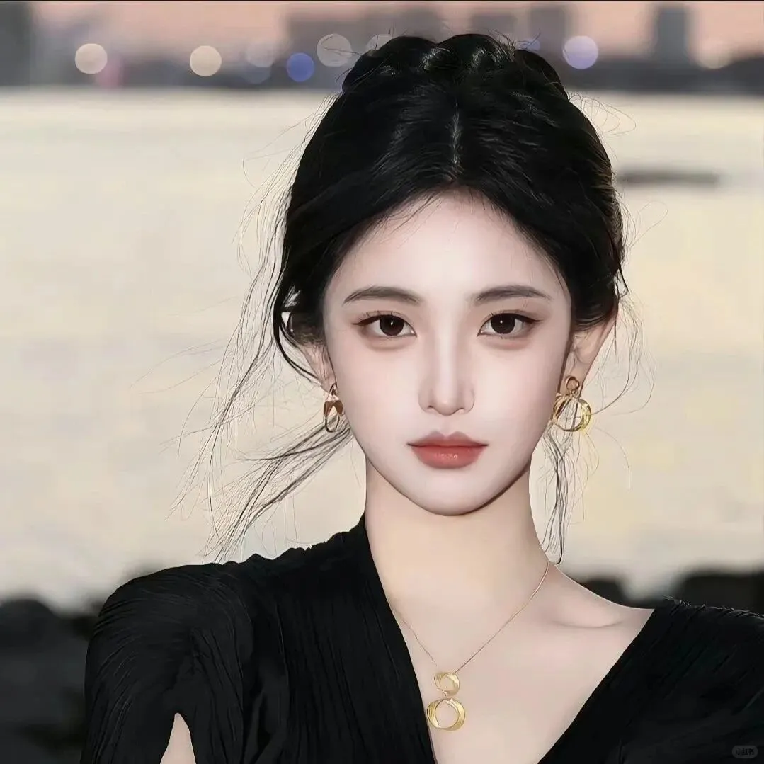 冷艳贵气感拉满！这头像美到犯规