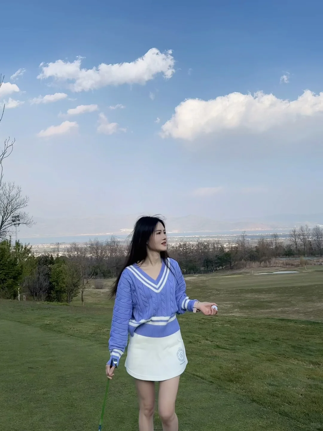 请问姐妹们！ 美黑不能晒脸，脸太白怎么办啊