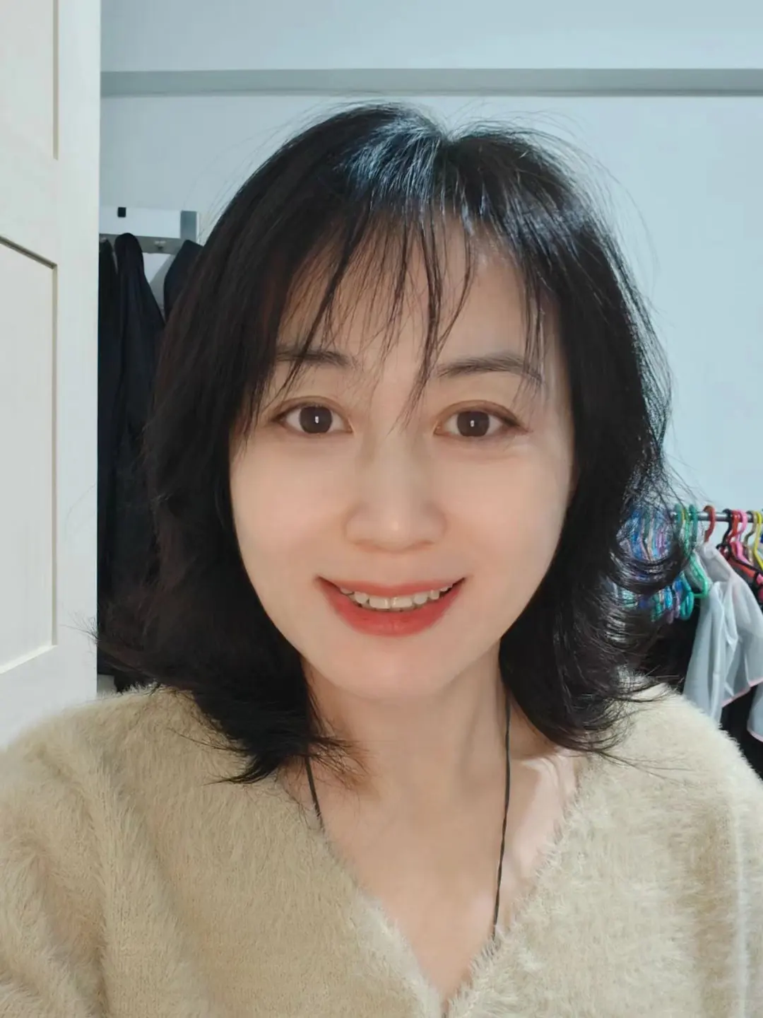 49岁，大家都说我年龄越大反倒越漂亮了
