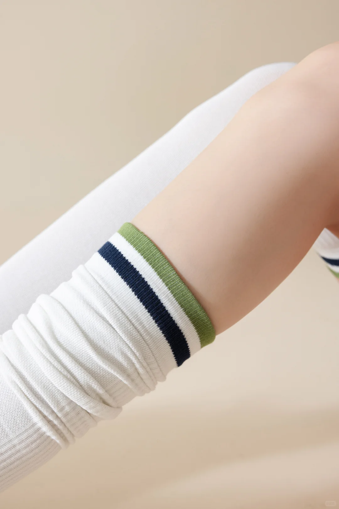 运动美女子标配🧦压力过膝袜
