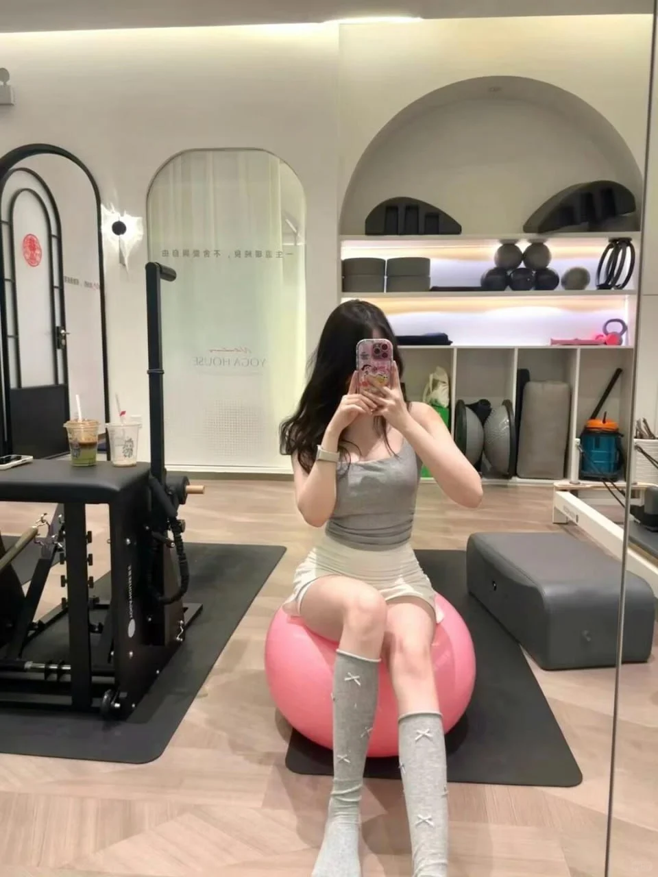 🌟普拉提女孩ootd｜健身房自拍的打开方式