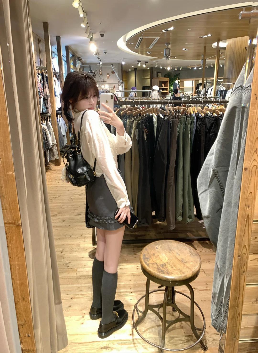 小腿袜一穿就很日系了