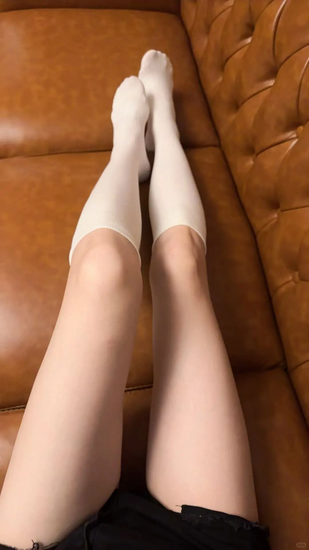 这袜子真的有点不讲道理的显瘦....