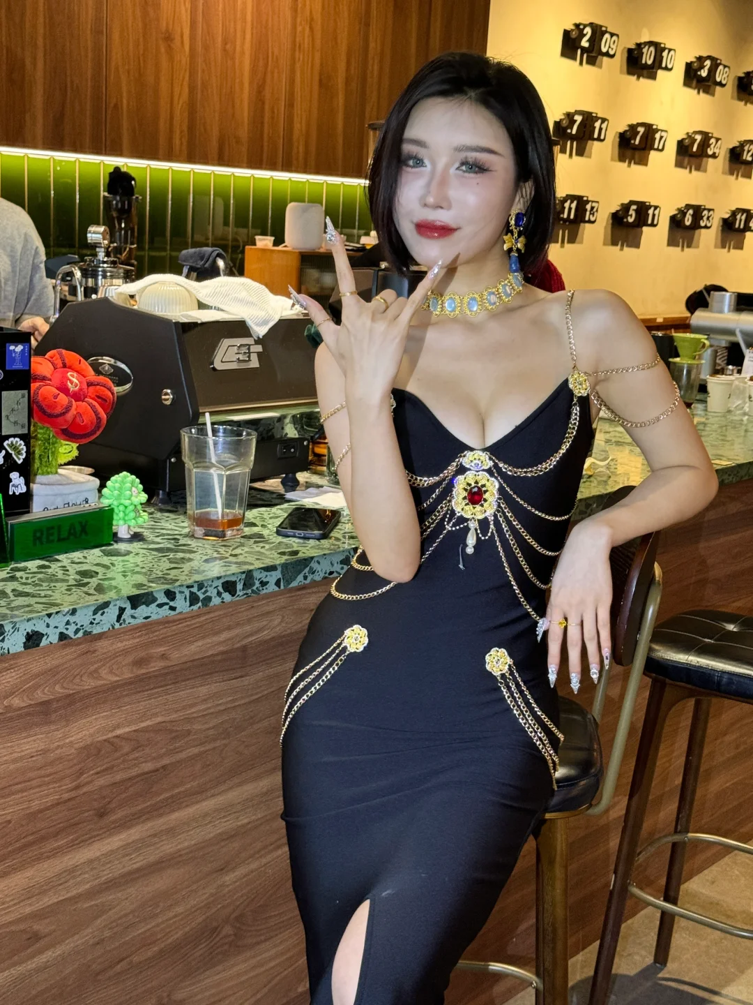 无美颜无滤镜的实况图你爱了吗