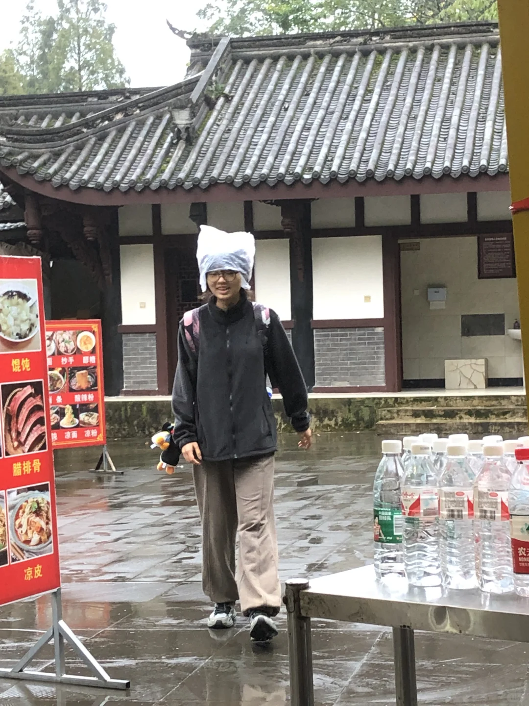弱智女性自拍照集锦