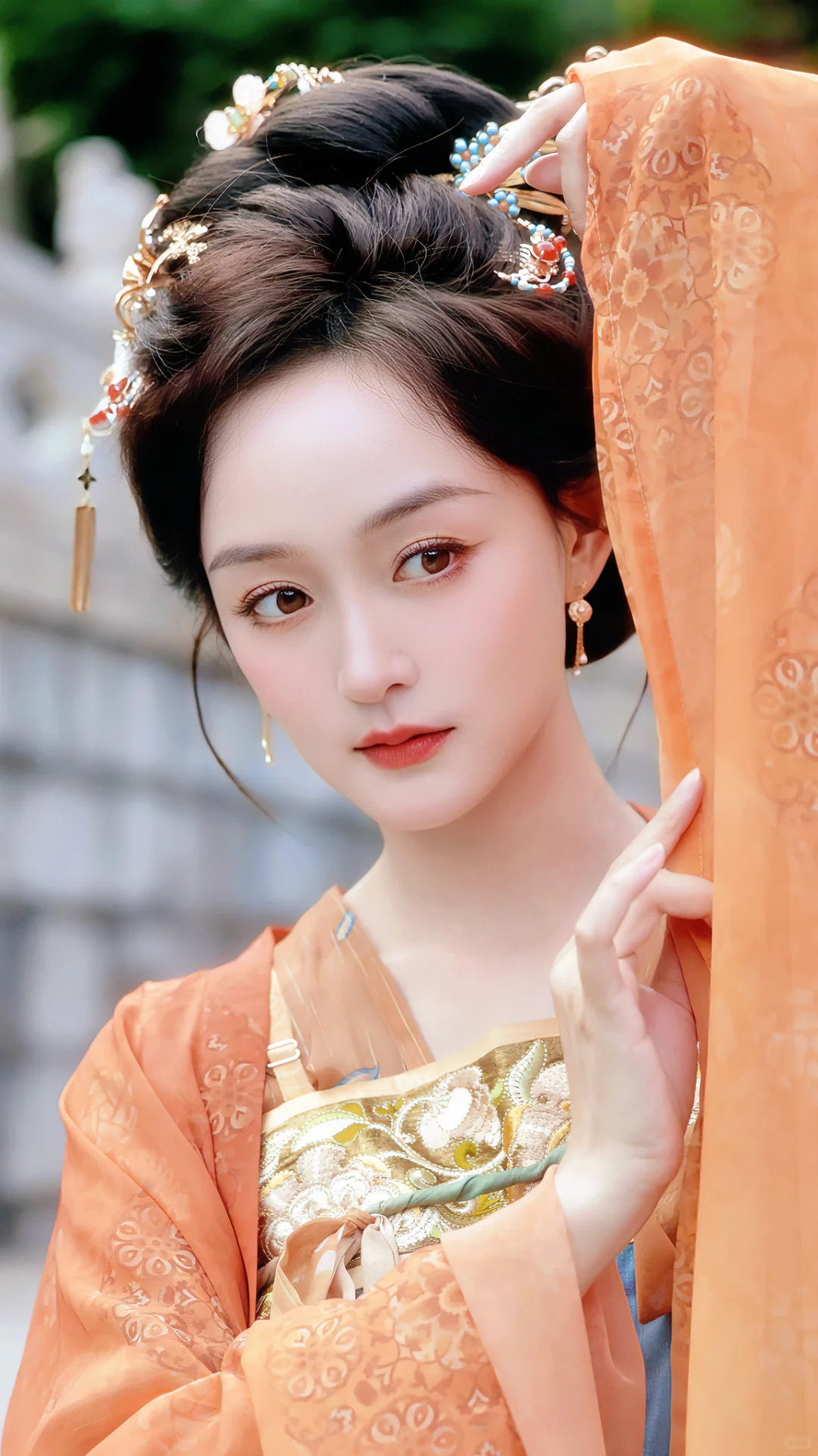 「何泓姗」• 真水嫩～