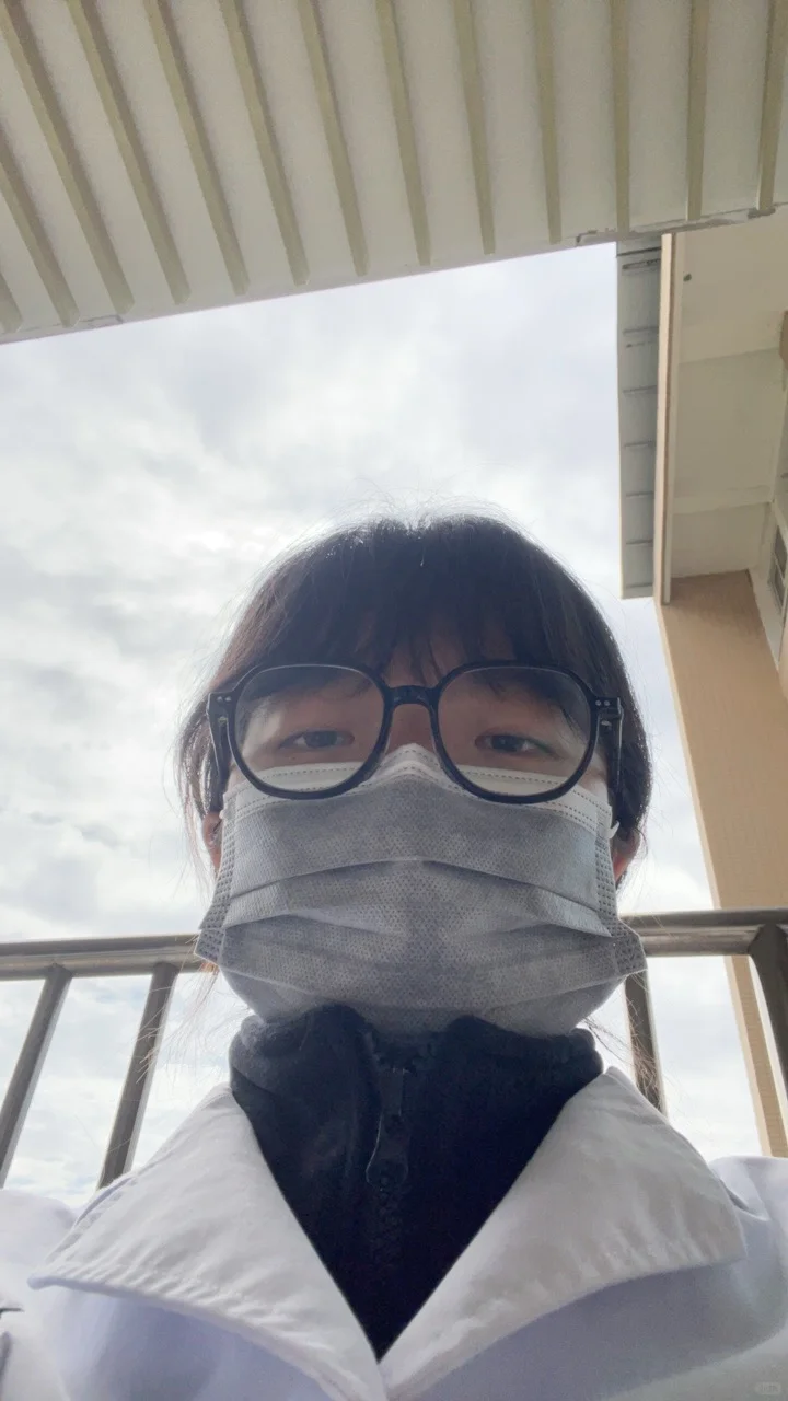 弱智女性自拍照集锦