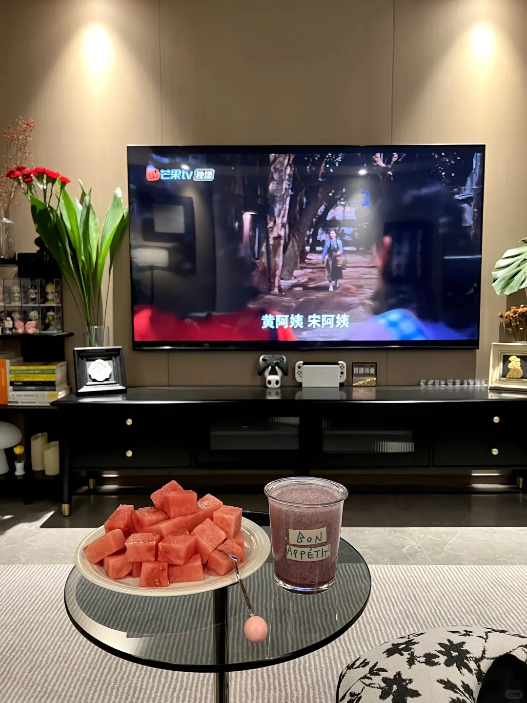 这个淡妆还可以吧？