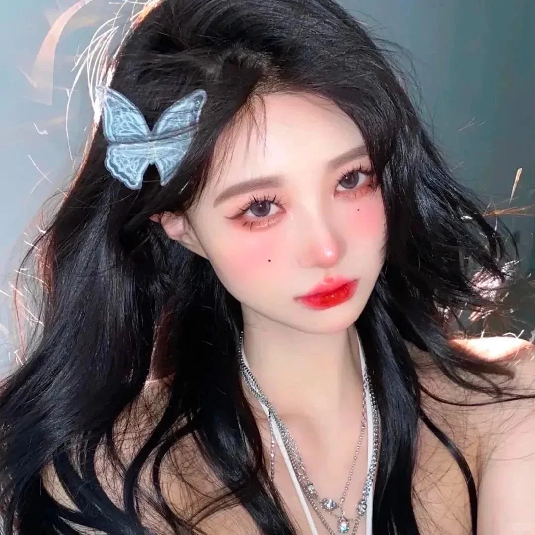 𝑾𝒆𝑪𝒉𝒂𝒕唯美纯御女头