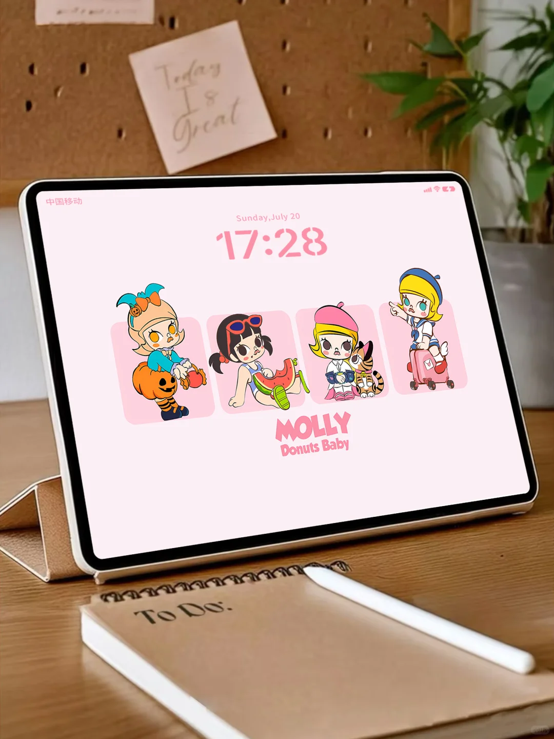 79|平板壁纸|泡泡玛特Molly壁纸