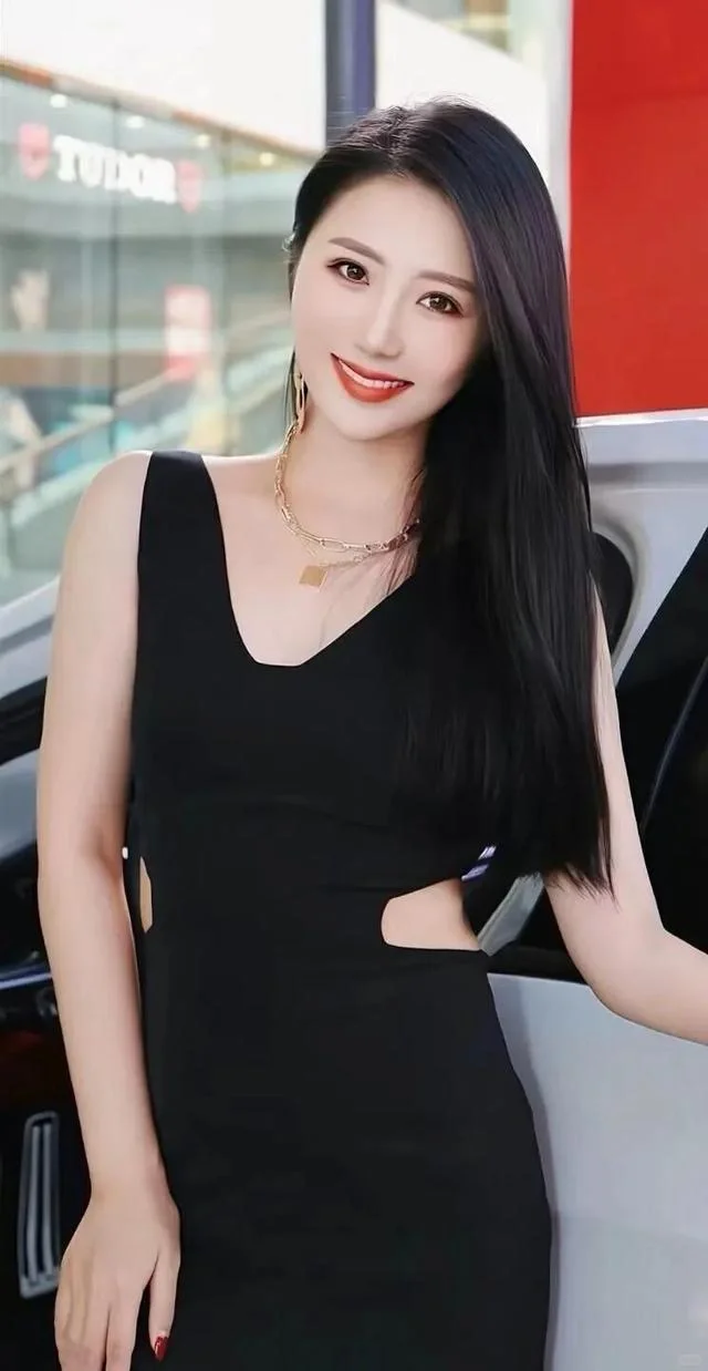 🌟 美女图片：让你目不转睛的令人赞叹之美