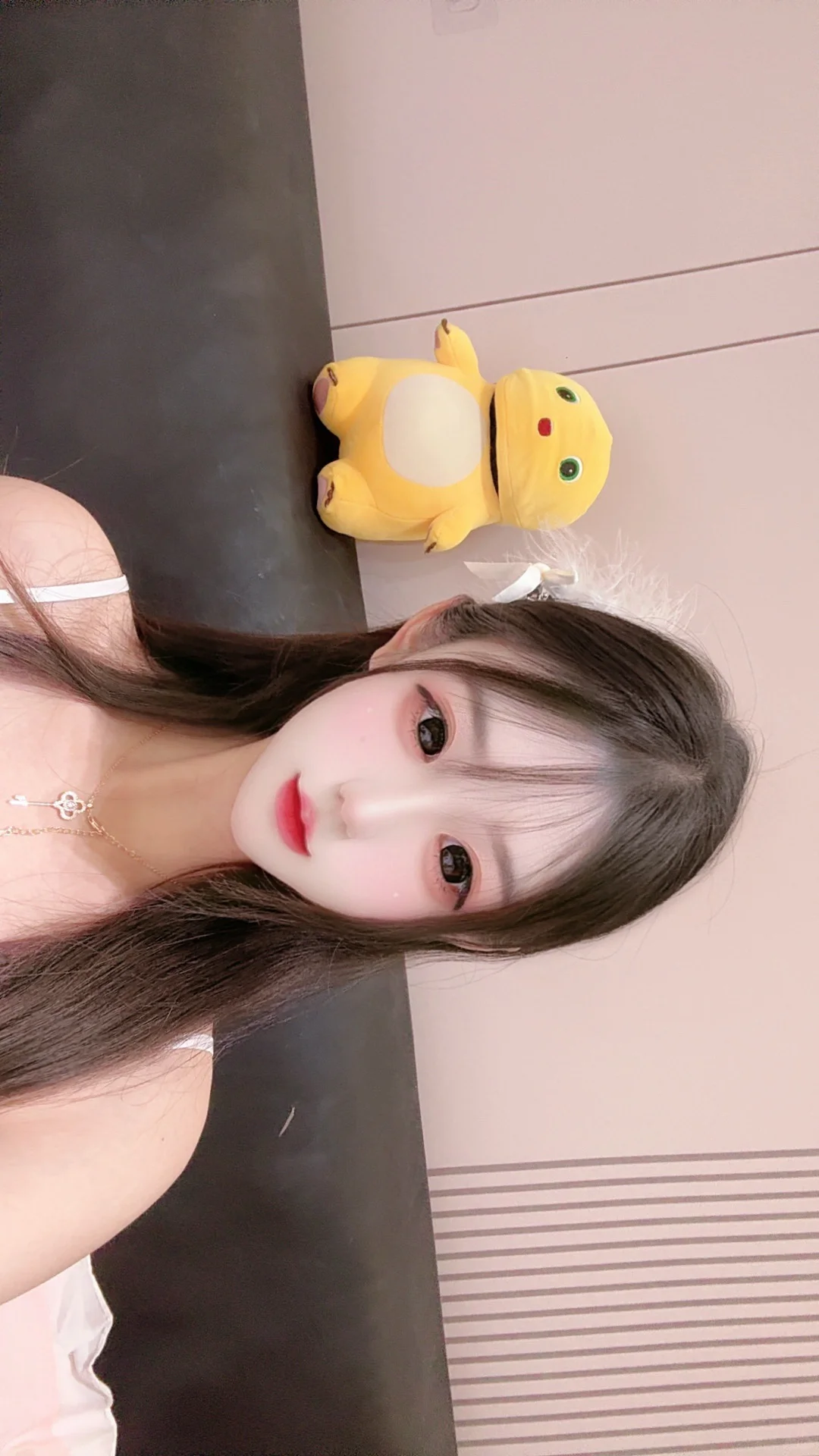 这样算幼态脸吗