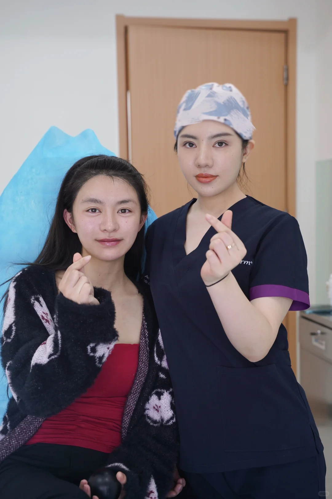 被贵阳微调的「轻幼态脸」美破防了…