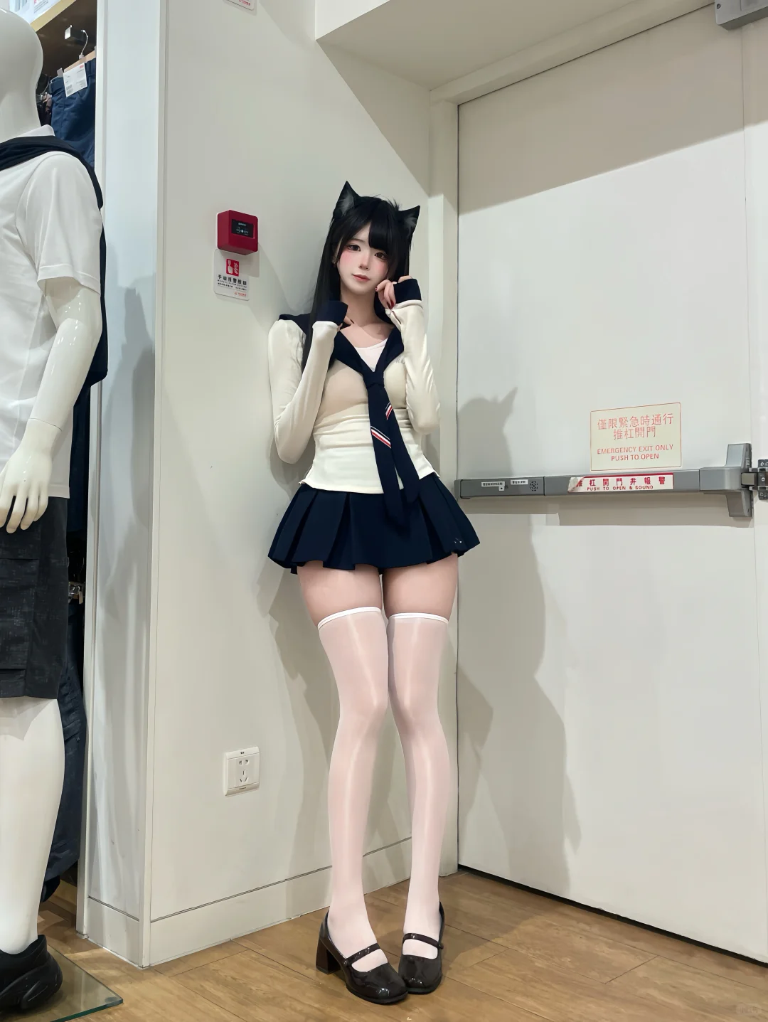 摸摸我ฅ(៸៸᳐⁃⩊⁃៸៸᳐)ฅ