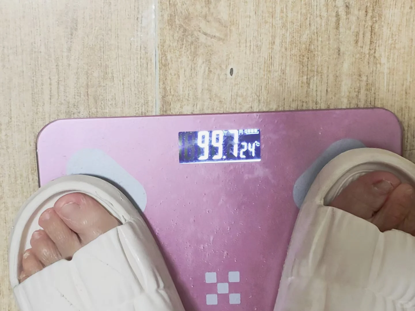 到底是谁说瘦了胸会小？
