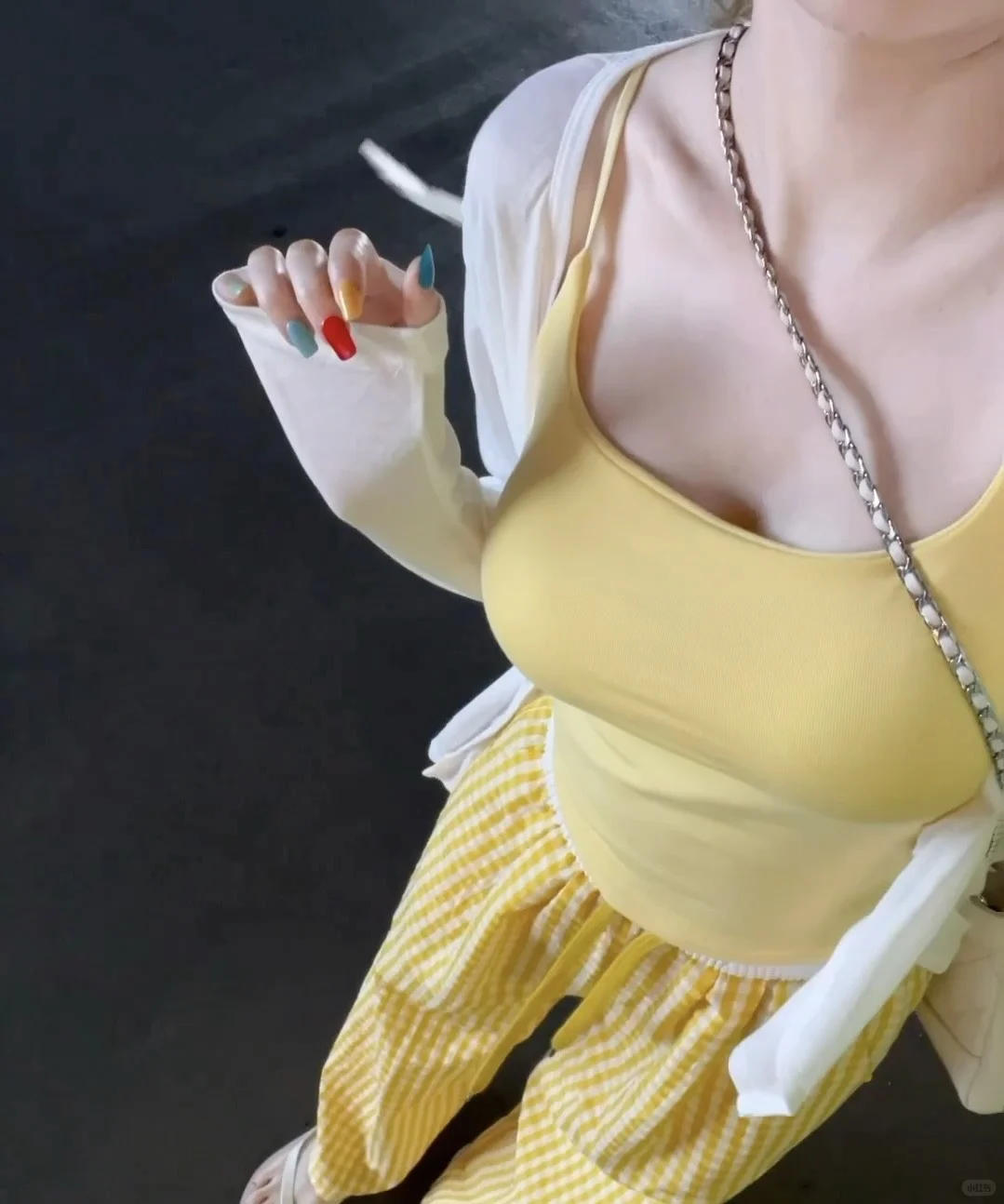 好身材都是穿出来的！巨是大！巨显白！ 谁懂小