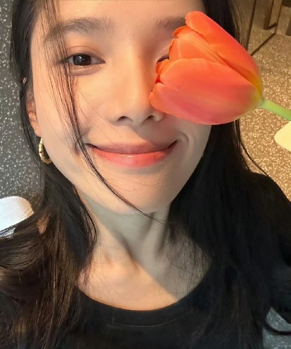 张婧仪好适合拍大头照