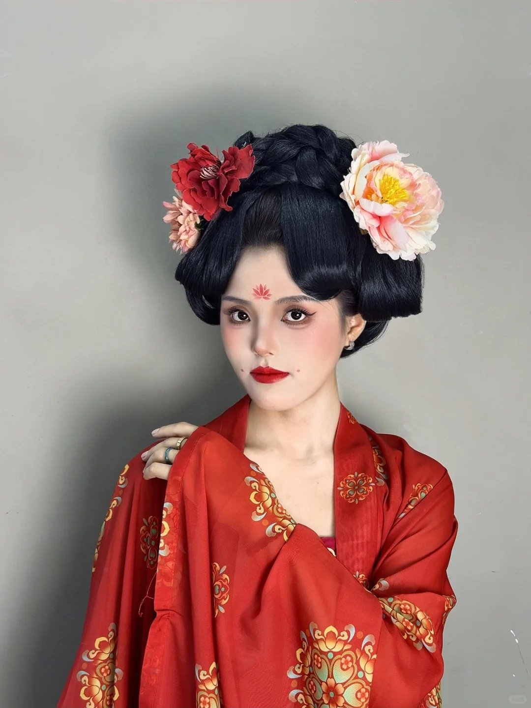 素人爆改｜当现代女孩邂逅盛唐风华