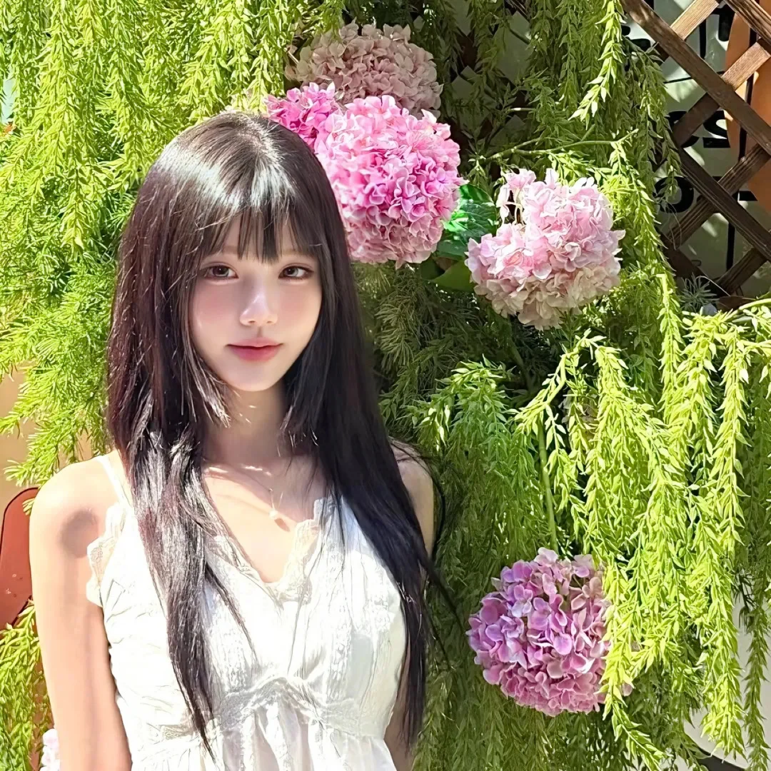 𝙒𝙚𝘾𝙝𝙖𝙩｜超级甜美的女生头像