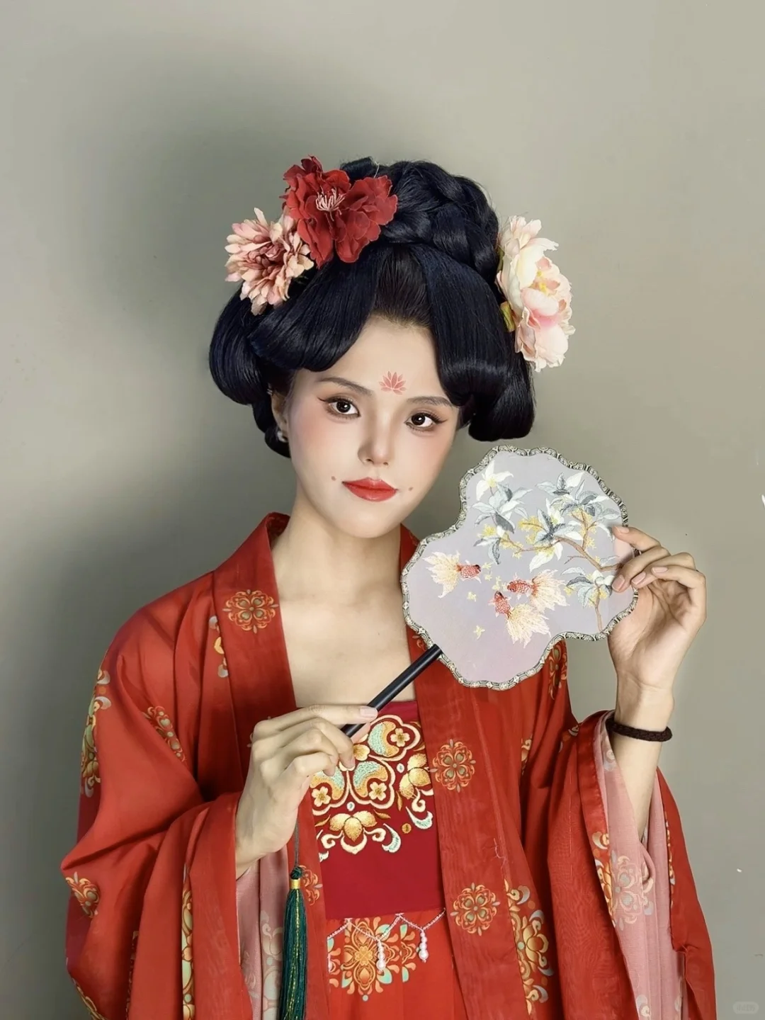 素人爆改｜当现代女孩邂逅盛唐风华