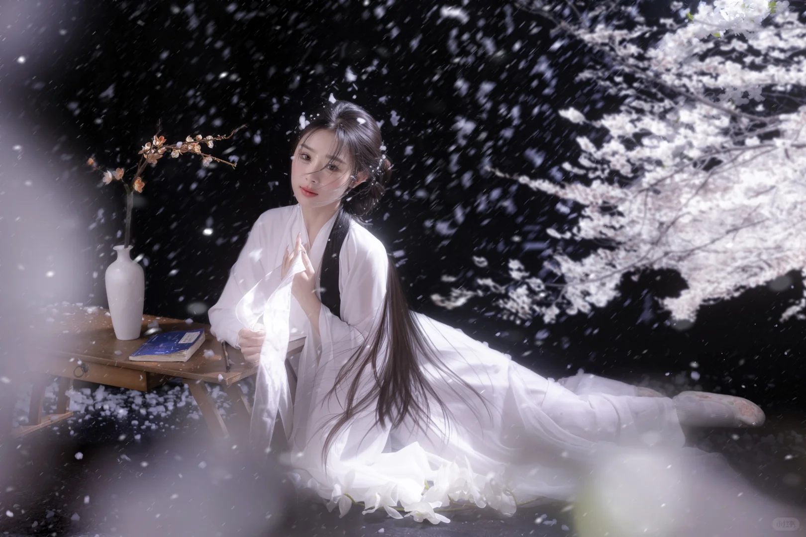 古风写真｜白衣胜雪，仙气飘飘的古风少女