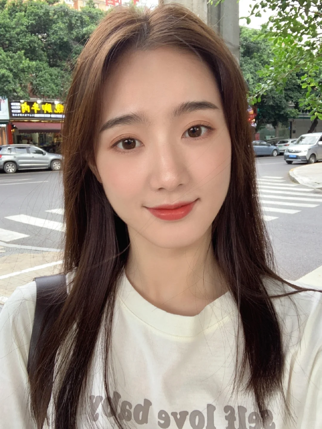 假如自拍印成小卡 哪张会是贵卡？