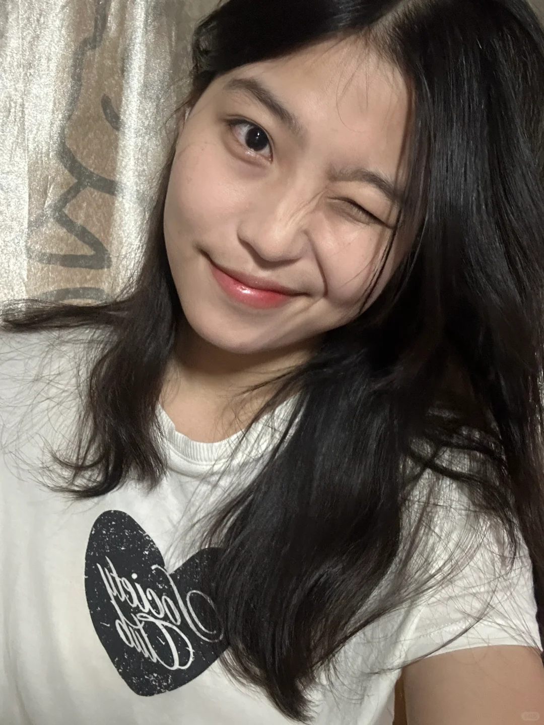 喜欢一些素颜的自己🙈🙉
