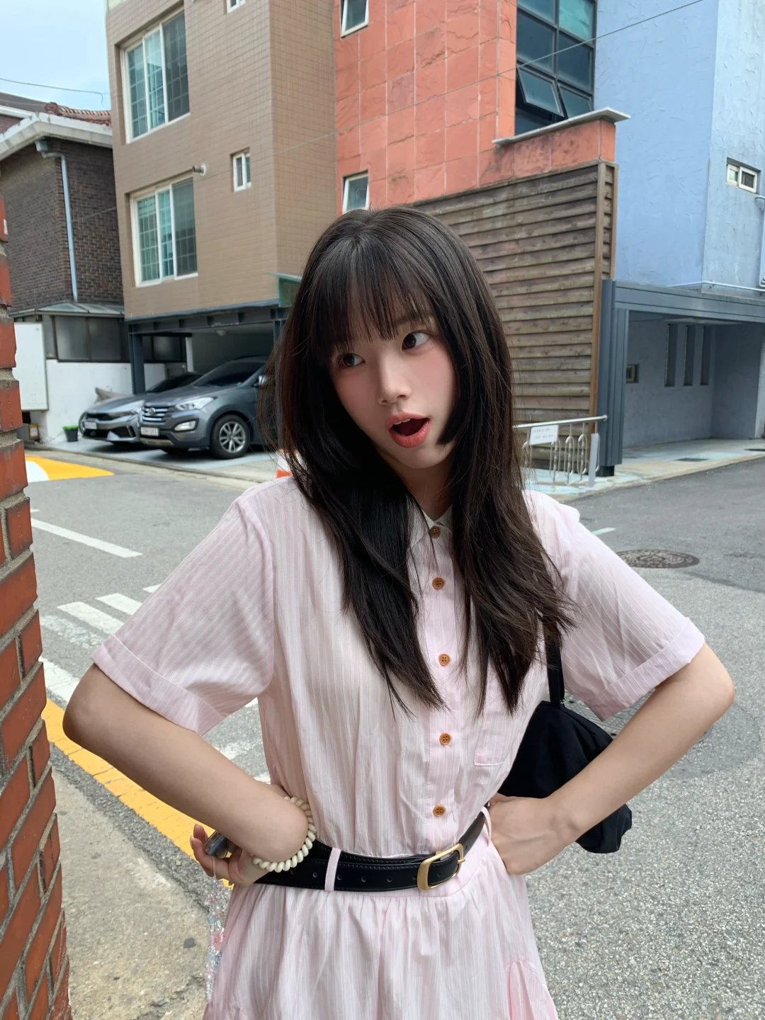 存一些韩系拍照姿势📷