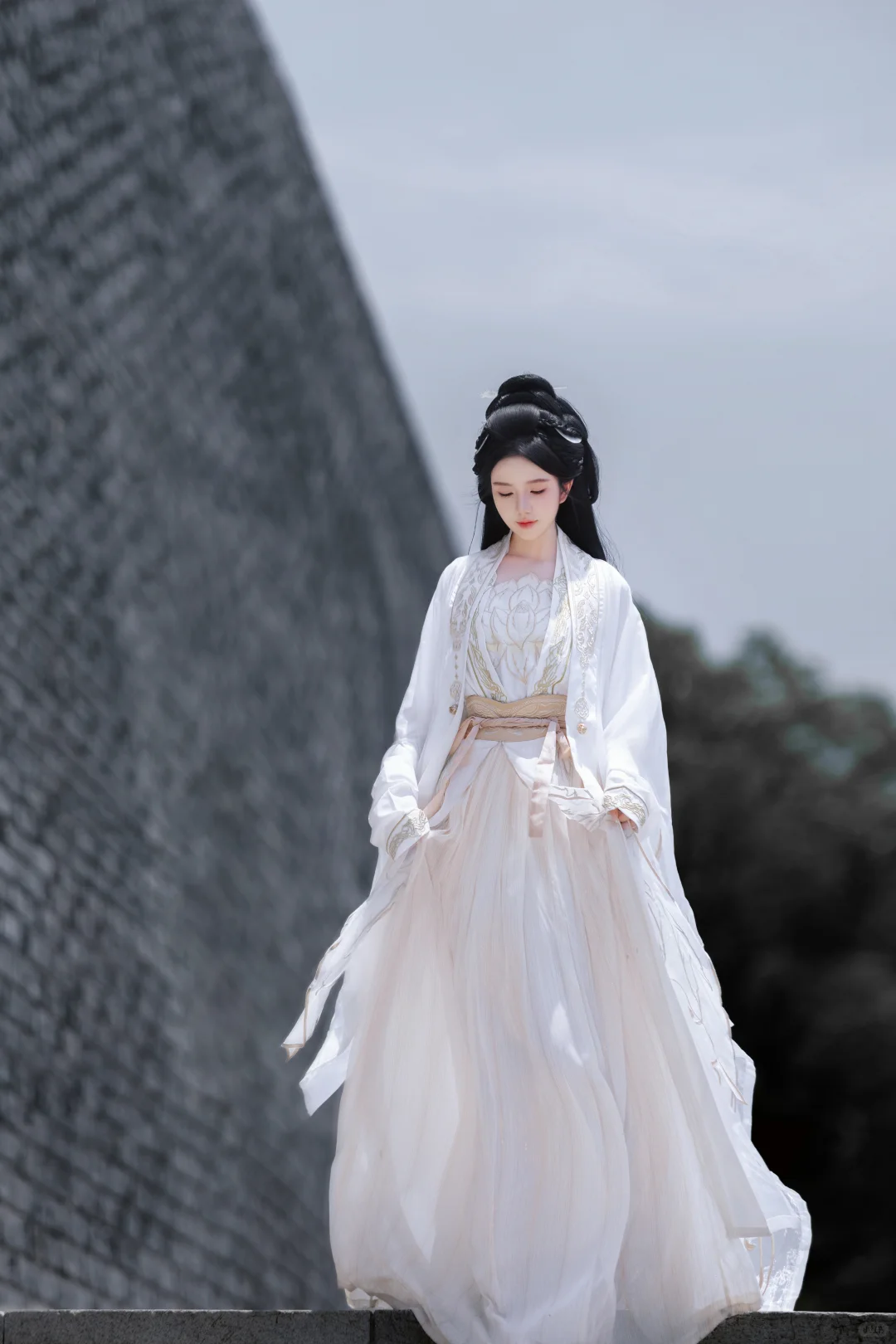 是仙风道骨的楚朝啊｜汉服写真