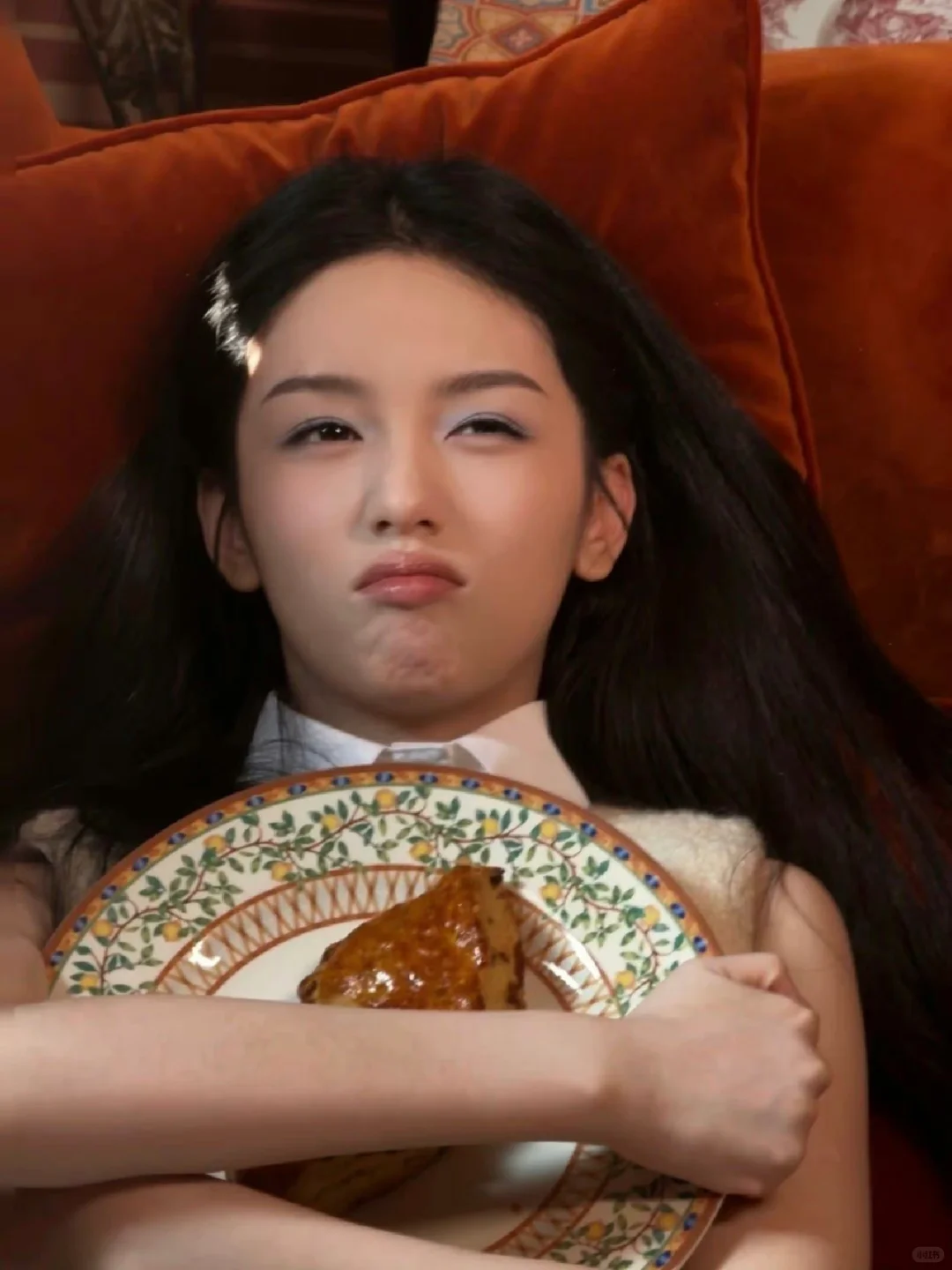 是哪本言情小说里的女主走出来了呀