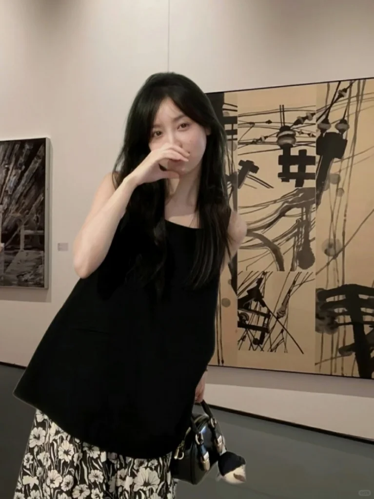时尚又迷人👗显瘦又显气质👗