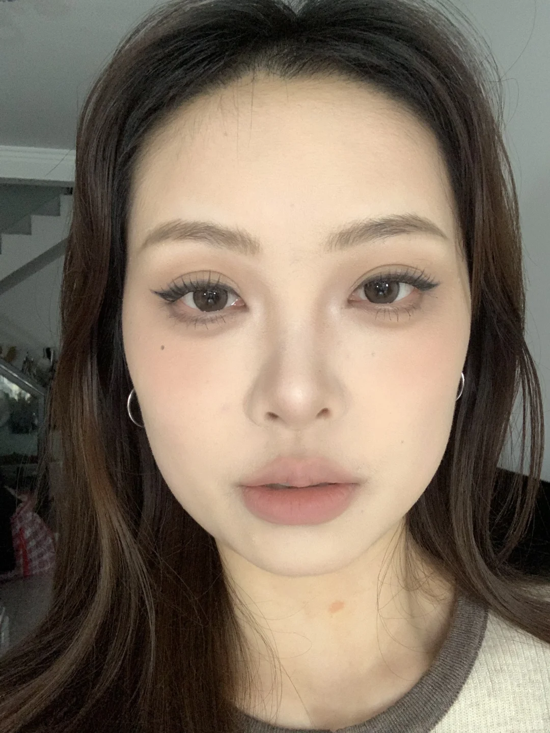 方圆脸果然越素越好看