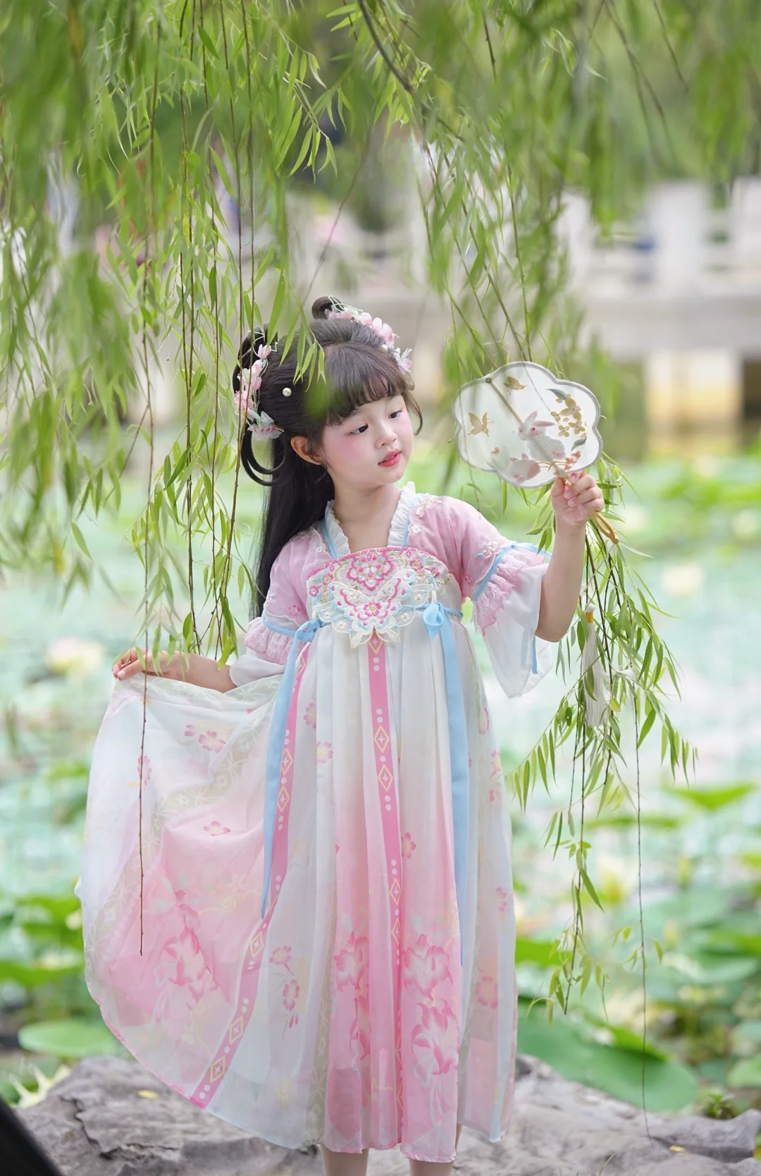 我怎么就生了个小古装美女呢