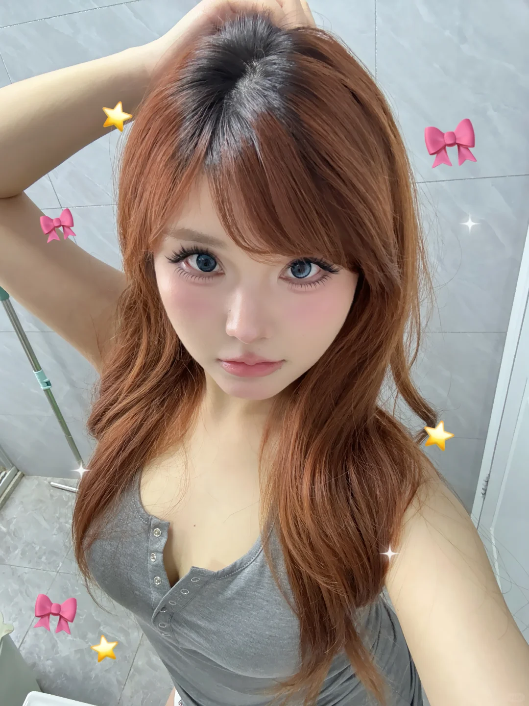 这是哪个辣妹呀